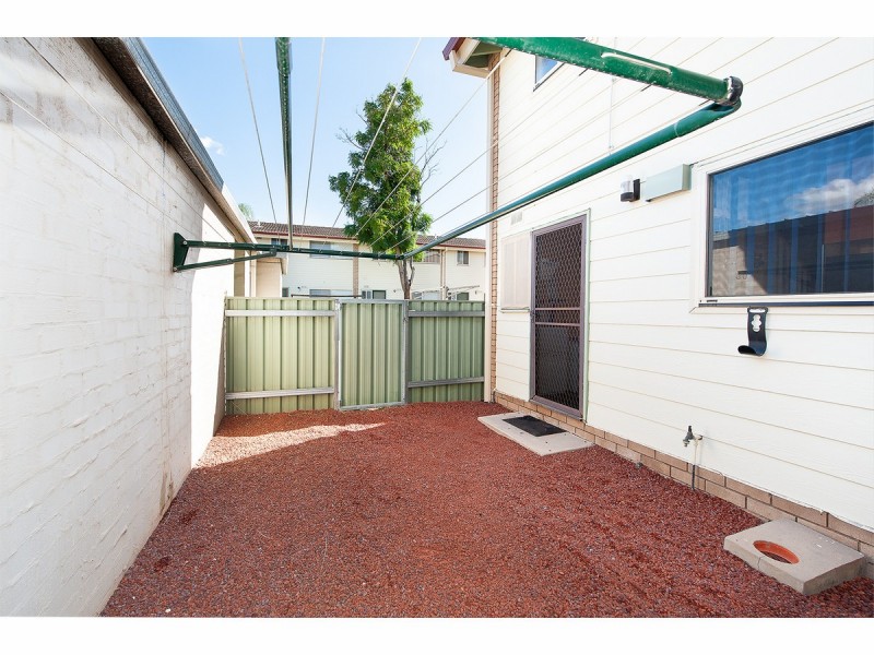 7/429 Griffith Road, Lavington NSW 2641