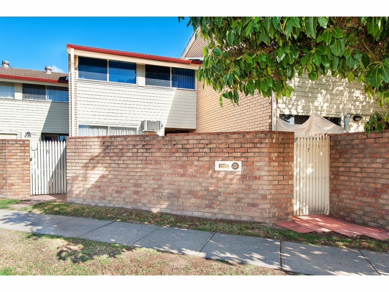 7/429 Griffith Road, Lavington NSW 2641