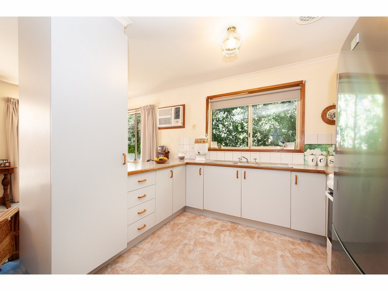 2/7 Kambora Court, Lavington NSW 2641