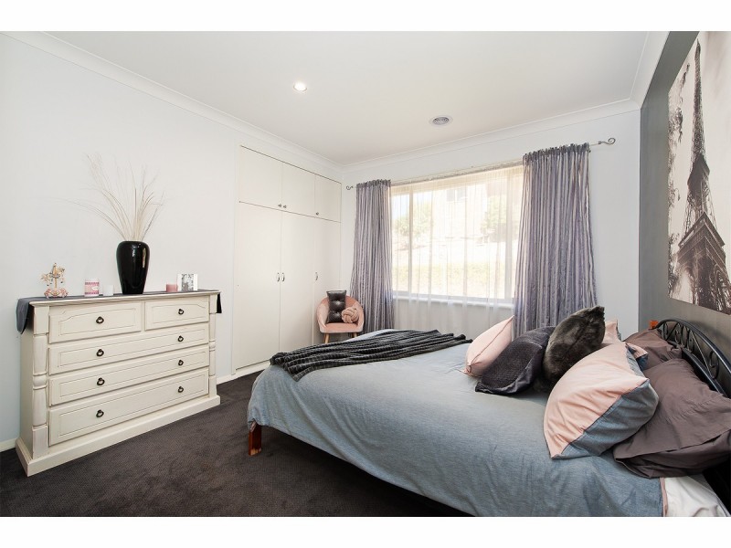 707 Yambla Avenue, Albury NSW 2640