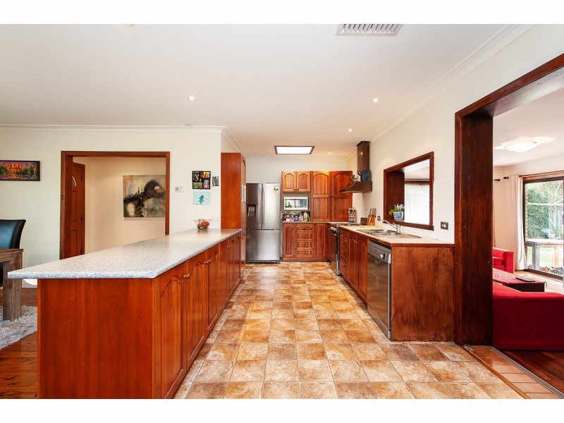 424 English Avenue, Lavington NSW 2641