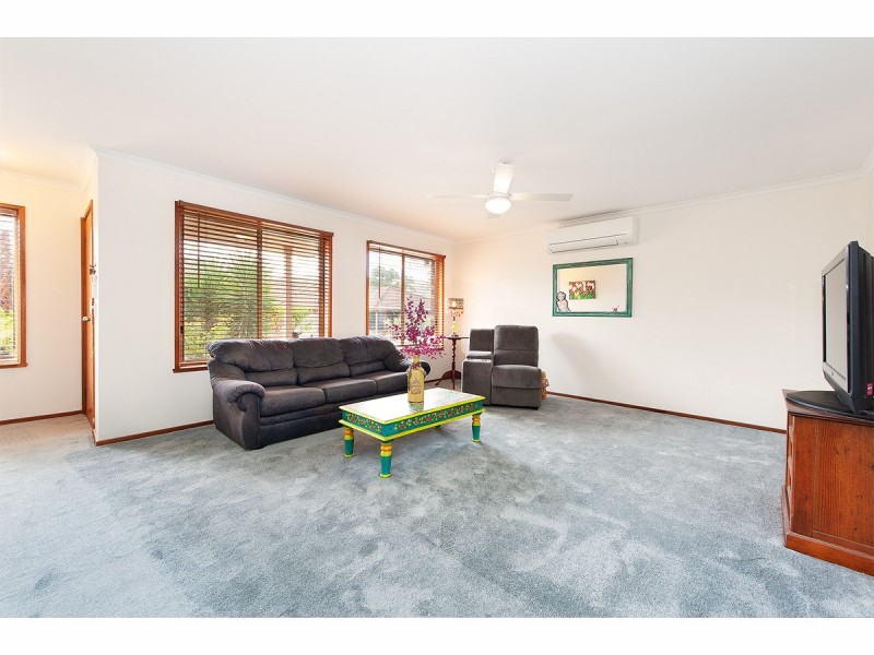 2/1-5 La Fontaine Avenue, Lavington NSW 2641