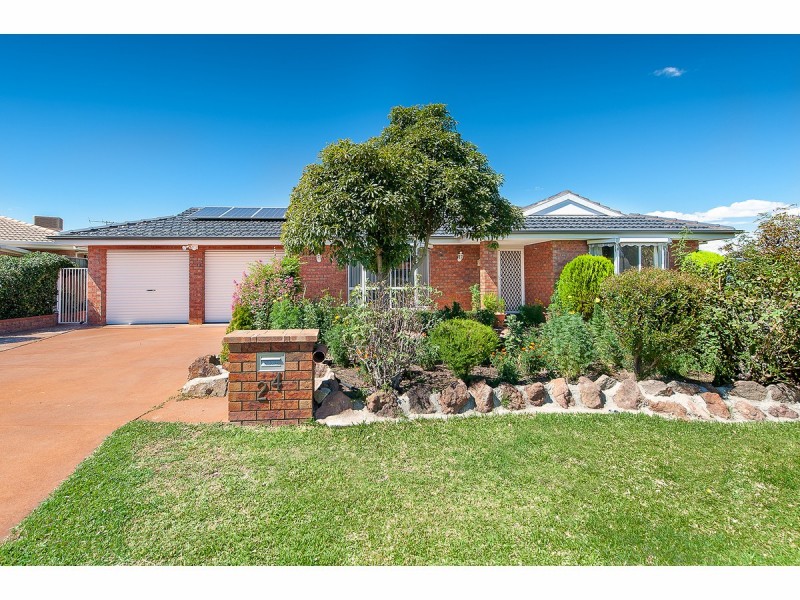 24 Darri Drive, Springdale Heights NSW 2641