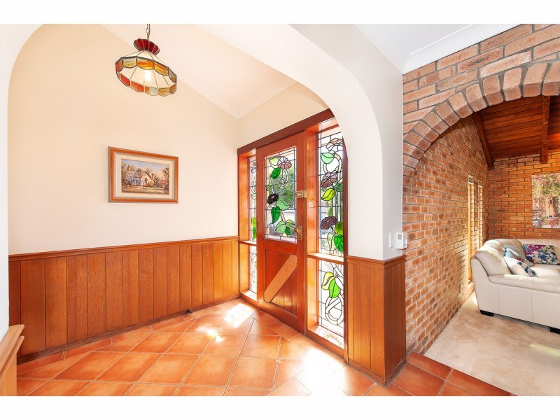 382 Poplar Drive, Lavington NSW 2641