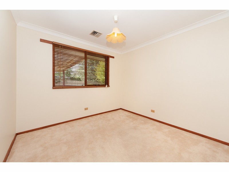 382 Poplar Drive, Lavington NSW 2641