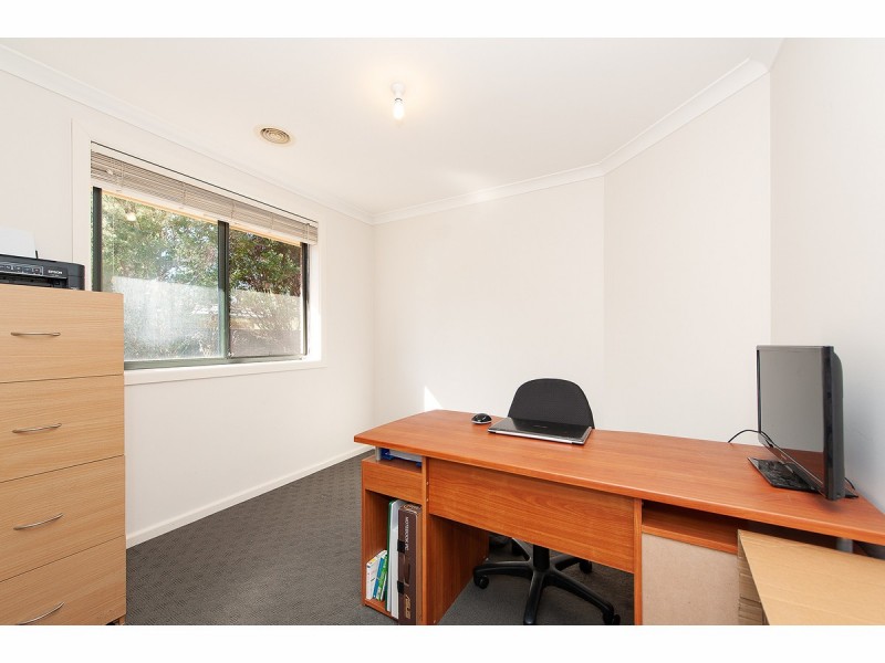 2/3 Swallow Street, Thurgoona NSW 2640