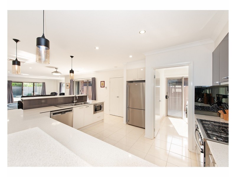 639 Storey Street, Springdale Heights NSW 2641