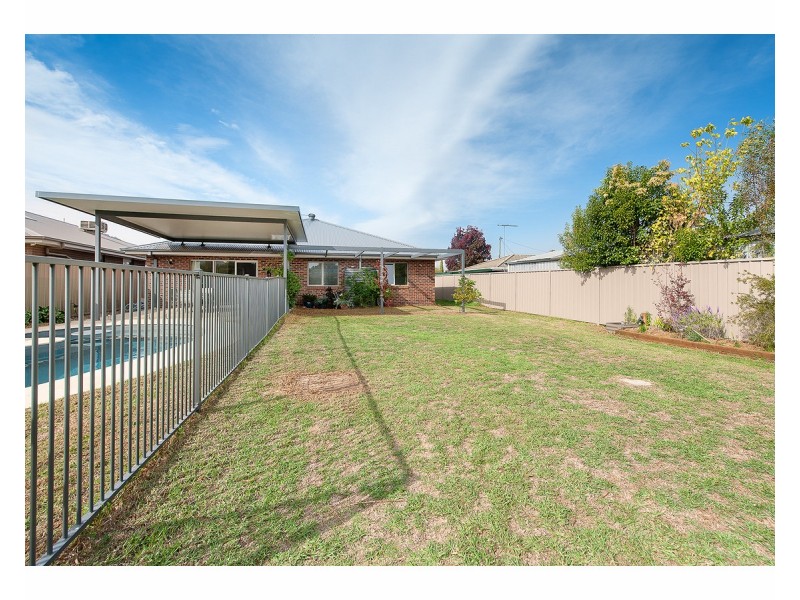 639 Storey Street, Springdale Heights NSW 2641