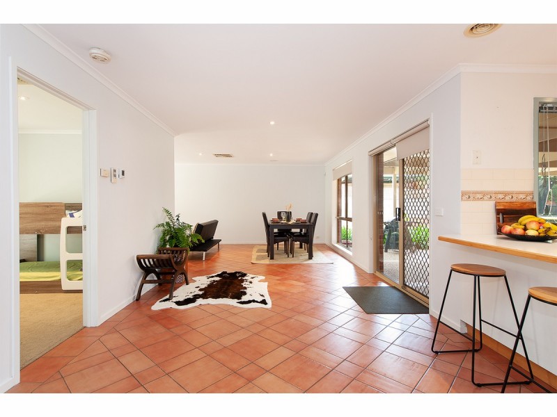 11 Fenwick Court, Wodonga VIC 3690
