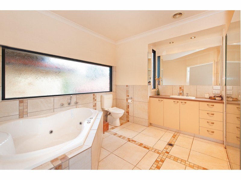 603 Regina Avenue, North Albury NSW 2640