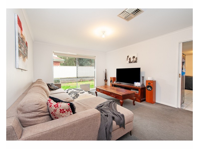 14 Cooper Close, Glenroy NSW 2640