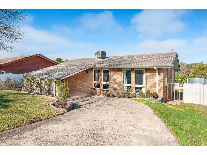 657 Briardale Road, Lavington NSW 2641