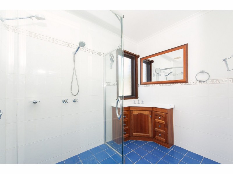 657 Briardale Road, Lavington NSW 2641