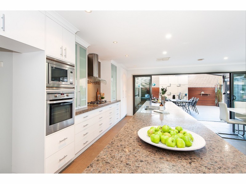 9 Pinnibar Court, Thurgoona NSW 2640