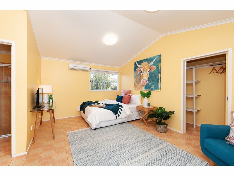 9 Pinnibar Court, Thurgoona NSW 2640