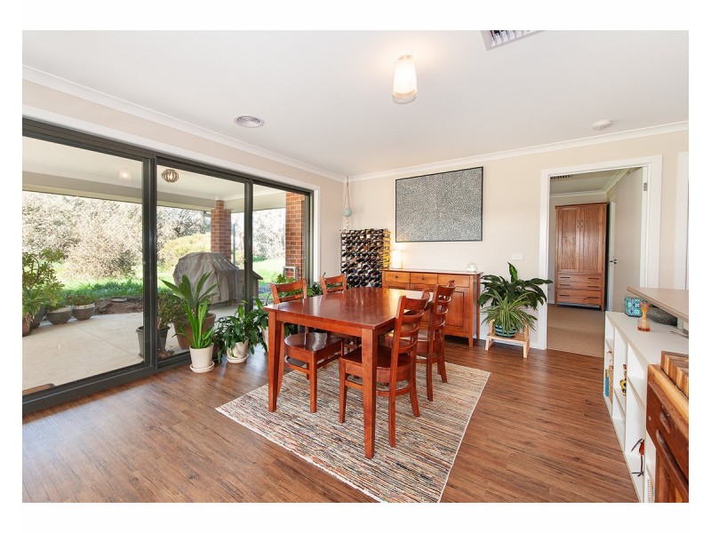 28 Paddlesteamer Court, Thurgoona NSW 2640