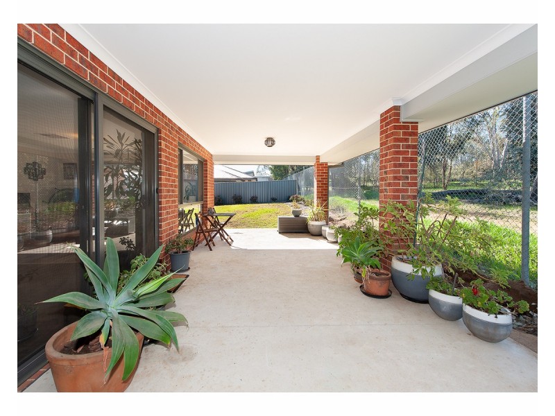 28 Paddlesteamer Court, Thurgoona NSW 2640