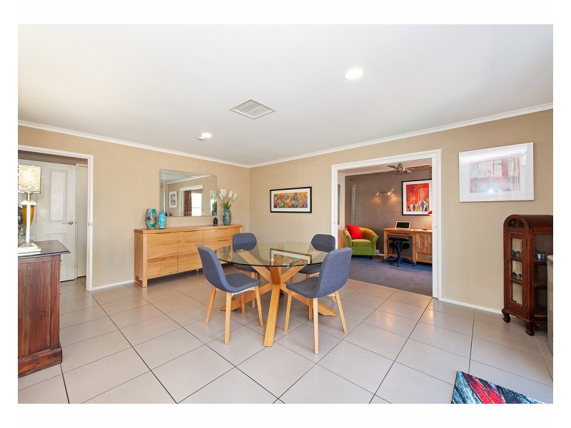 85 St Andrews Circuit, Thurgoona NSW 2640