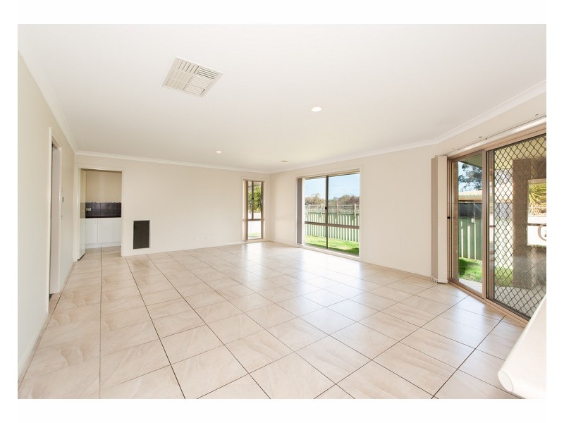 3 Snowgum Place, Thurgoona NSW 2640