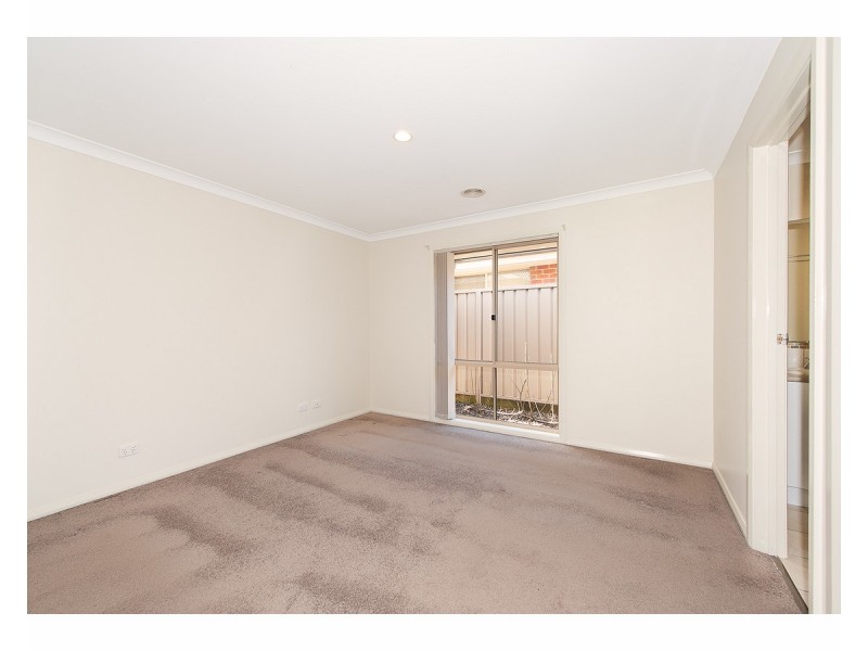 3 Snowgum Place, Thurgoona NSW 2640