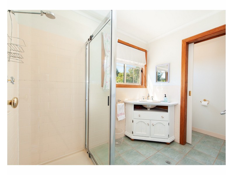 111 Nation Road, Jindera NSW 2642