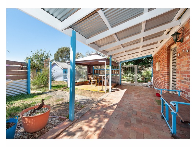 111 Nation Road, Jindera NSW 2642