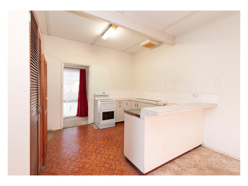 357 Cheyenne Drive, Lavington NSW 2641