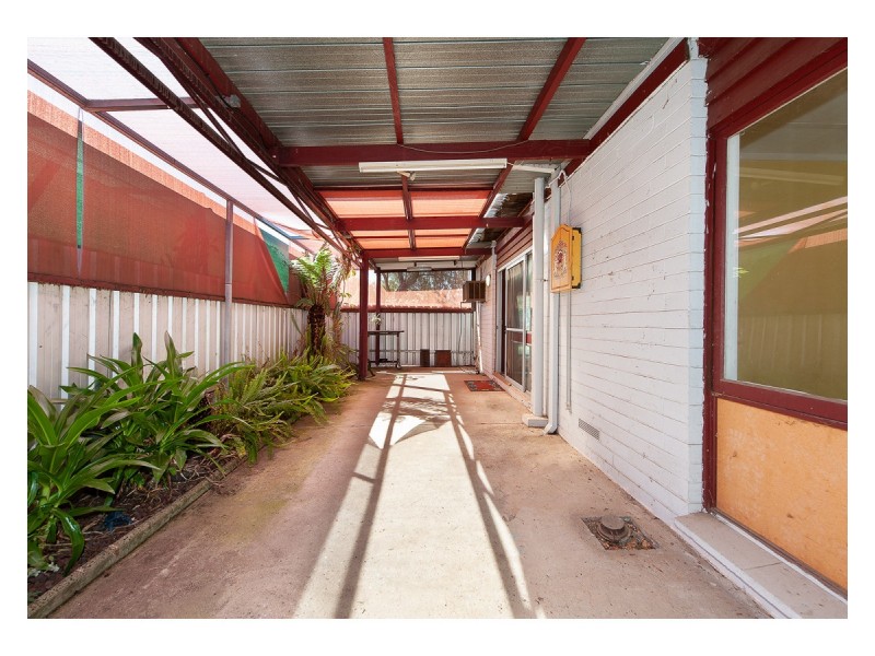 357 Cheyenne Drive, Lavington NSW 2641