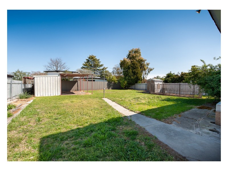 357 Cheyenne Drive, Lavington NSW 2641