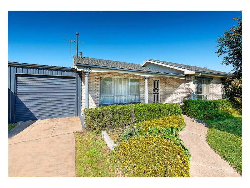 458 Danes Street, Lavington NSW 2641