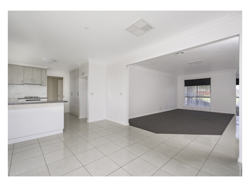 1 & 2/298 Kaitlers Road, Springdale Heights NSW 2641