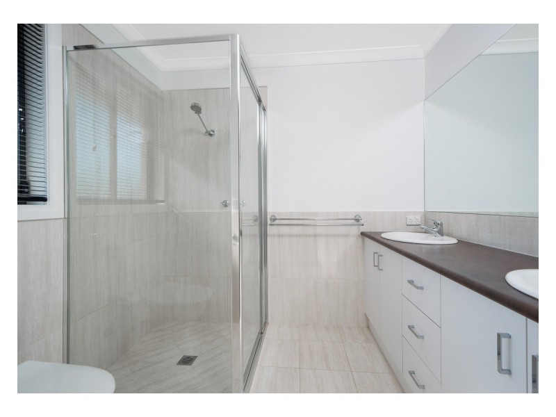 1 & 2/298 Kaitlers Road, Springdale Heights NSW 2641