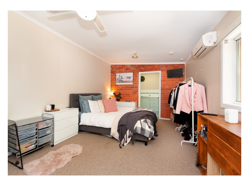 674 Holmwood Cross, Albury NSW 2640