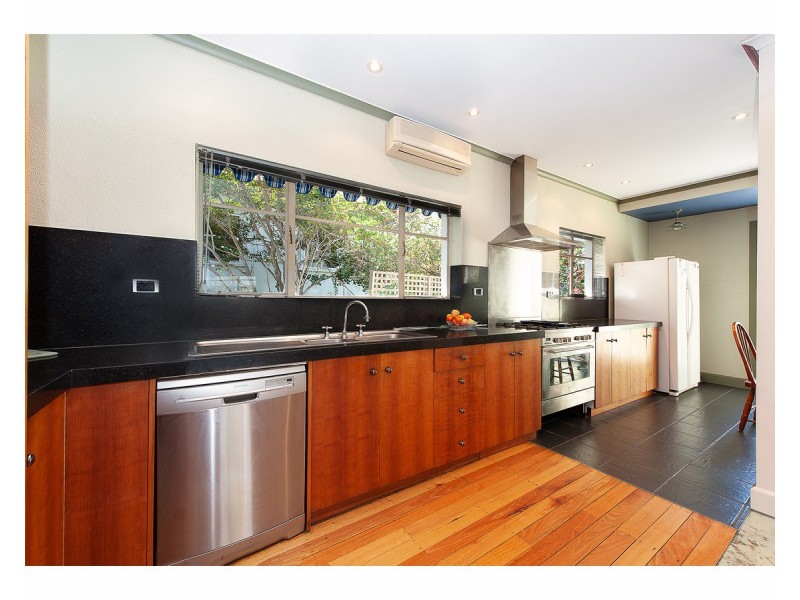 744 Sackville Street, Albury NSW 2640