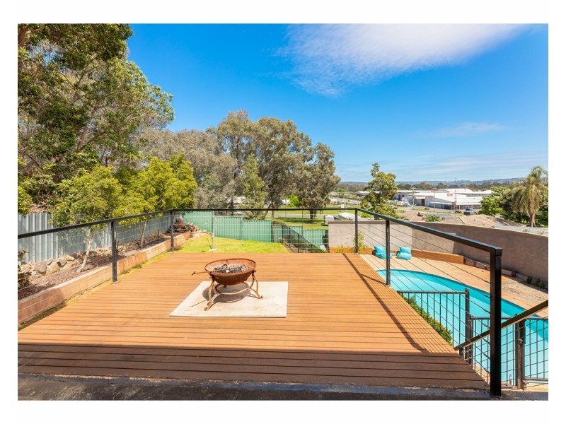 335 Bimbadeen Avenue, East Albury NSW 2640