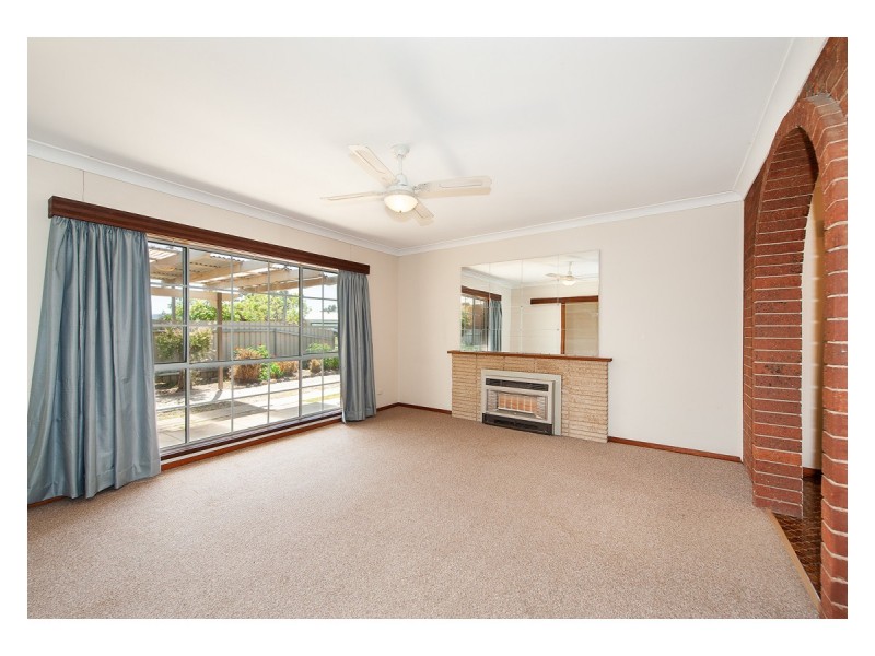 321 Balston Street, Lavington NSW 2641