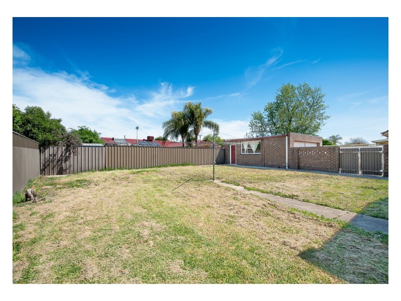 321 Balston Street, Lavington NSW 2641