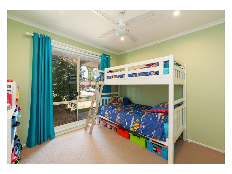 17 Hauteville Street, Thurgoona NSW 2640