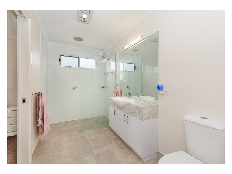 8/7 Catherine Crescent, Lavington NSW 2641