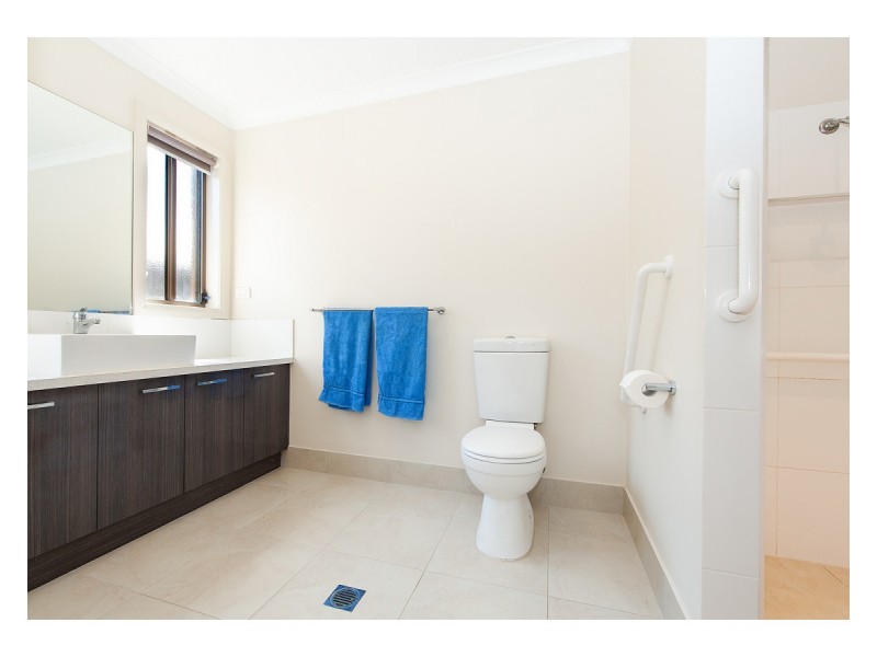 17 Gabrielle Court, Lavington NSW 2641
