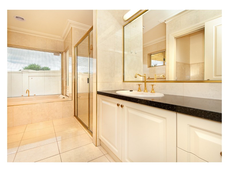 2 Hayden Way, Glenroy NSW 2640