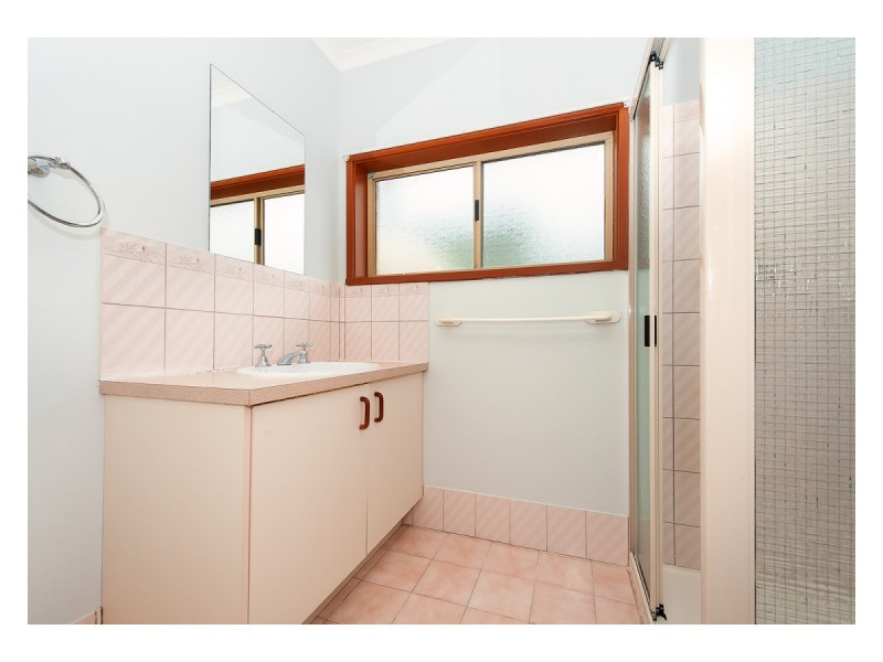 2 Dirru Court, Springdale Heights NSW 2641