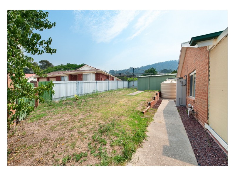 2 Dirru Court, Springdale Heights NSW 2641