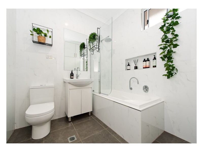 1055 Corella Street, North Albury NSW 2640