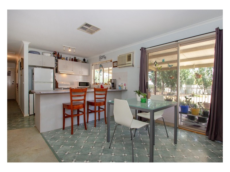 172 Golf Club Drive, Howlong NSW 2643