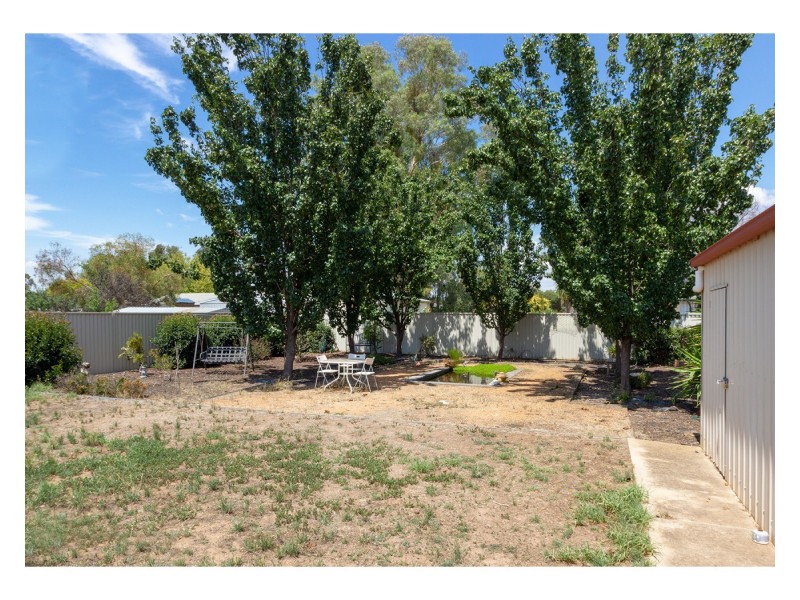 172 Golf Club Drive, Howlong NSW 2643