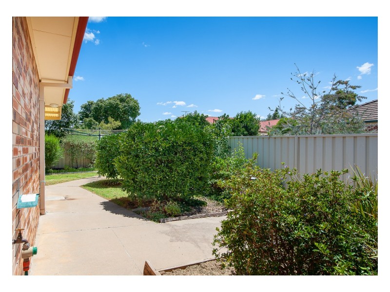 19 Hallam Street, Glenroy NSW 2640