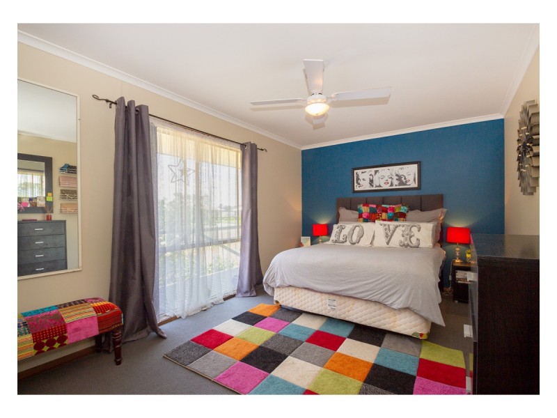 146 Hume Street, Howlong NSW 2643