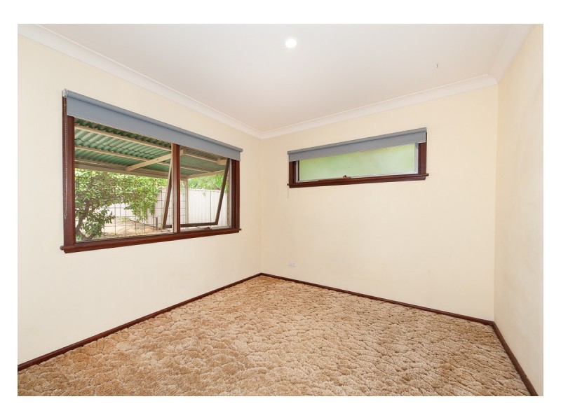 269 Desmond Street, Lavington NSW 2641