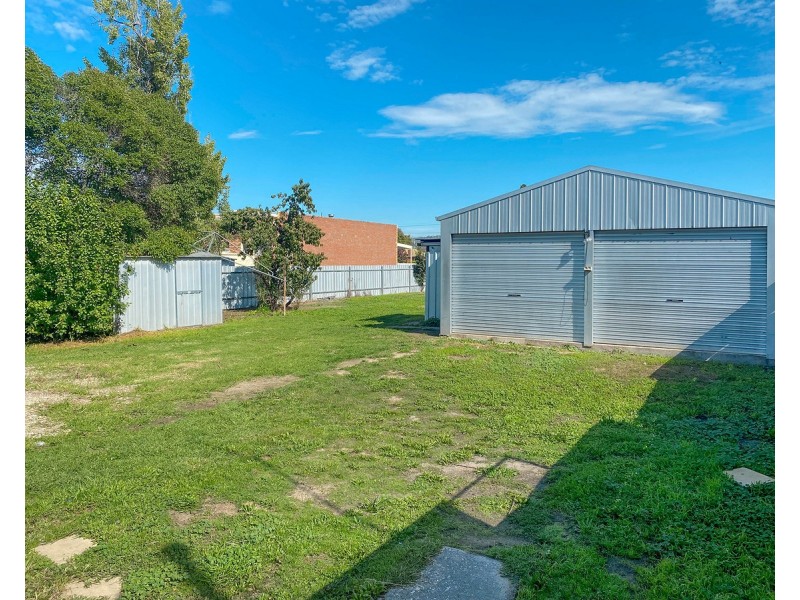 999 Corella Street, North Albury NSW 2640